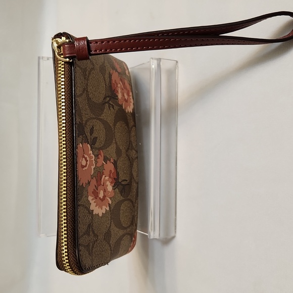 Coach Signature Canvas Leather Floral Print wristlet - Picture 3 of 14